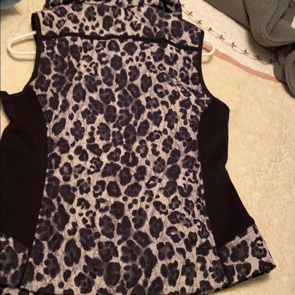 Vest - Picture 2 of 2